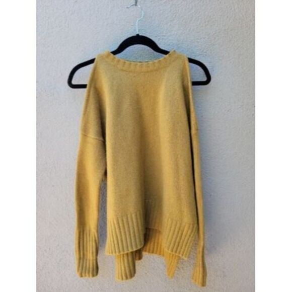 Bcbg Maxazria Steffe Gold Lambswool Blend Cold Shoulder Knit Sweater Chunky XS - Picture 5 of 8